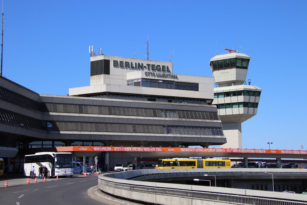 Berlin Tegel Zufahrt zu den Terminals
