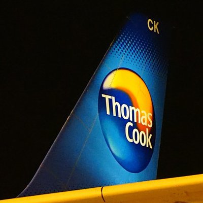 Condor Maschine mt Thomas Cook Logo auf dem Heck