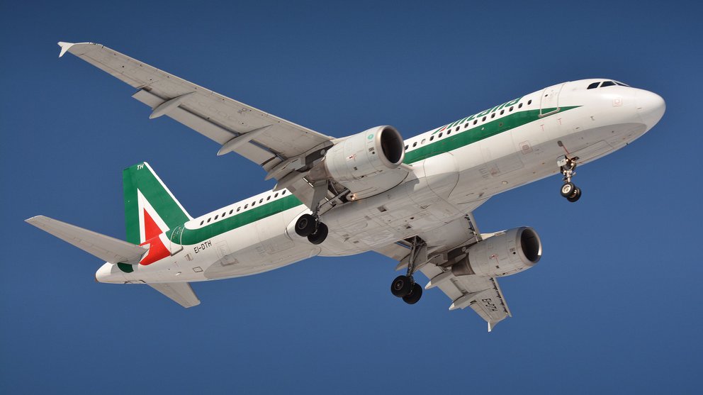 Alitalia-Flugzeug Abflug; Maschine gebt ab