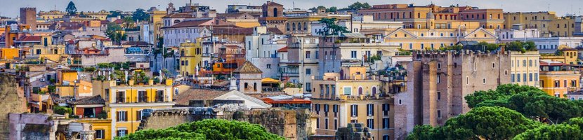 Überblick über die bunten Dächer Roms